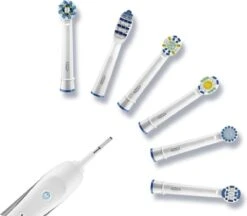 Oral B Oral-B CrossAction - Opzetborstels - 4 Stuks -Oral B 1200x1050