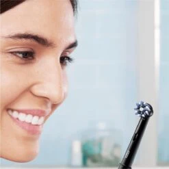 Oral B Oral_B Pro 2 - 2900 - Duoverpakking Elektrische Tandenborstel - Zwart 39 Oral B Oral_B Pro 2 - 2900 - Duoverpakking Elektrische Tandenborstel - Zwart -Oral B 1200x1200 22