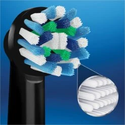 Oral B Oral-B CrossAction Zwart Opzetborstels - 4 Stuks -Oral B 1200x1200 425