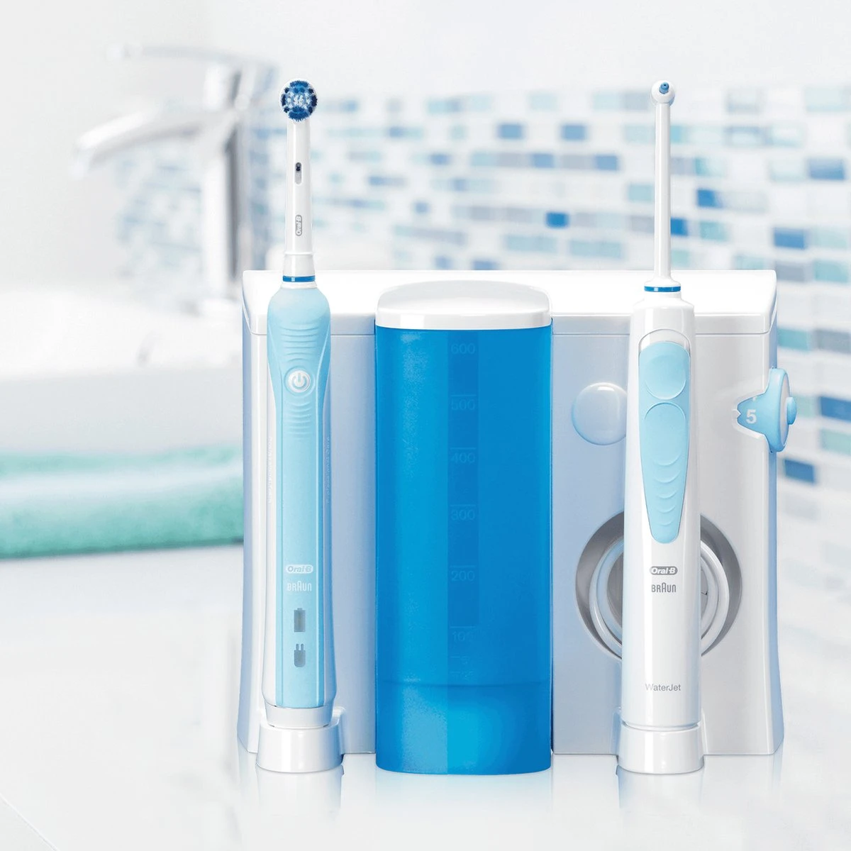 Oral B Braun Oral-B WaterJet + PRO 700 - Monddouche 8 Oral B Braun Oral-B WaterJet + PRO 700 - Monddouche - Afbeelding 6