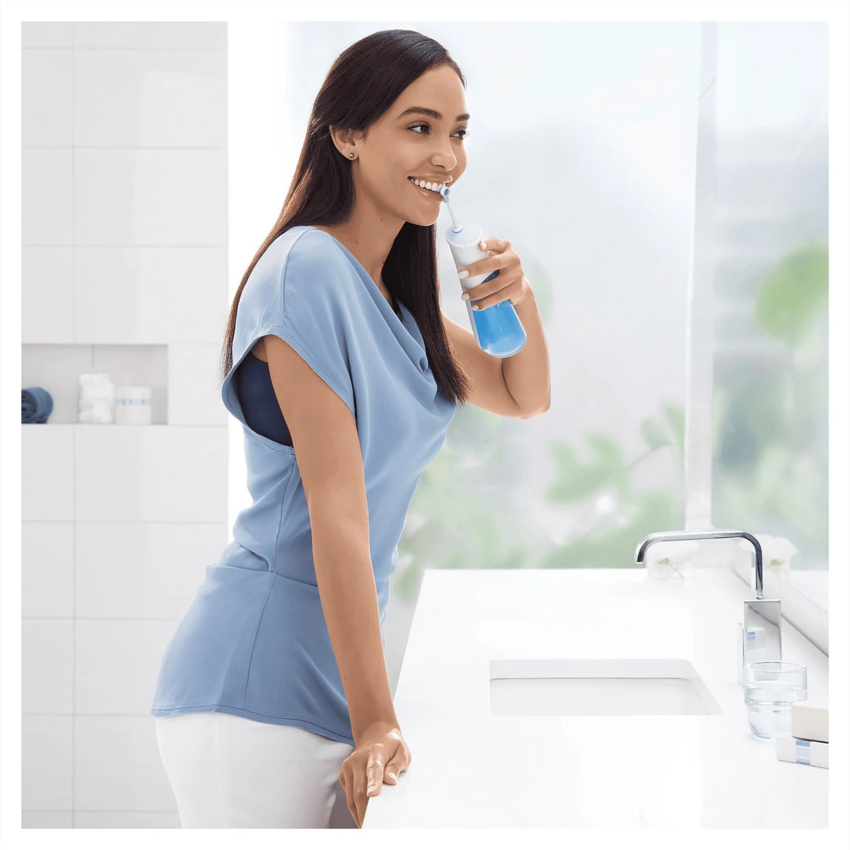 Oral B Oral-B Aquacare 4 Oxyjet - Wit - Elektrische Waterflosser 9 Oral B Oral-B Aquacare 4 Oxyjet - Wit - Elektrische Waterflosser - Afbeelding 8