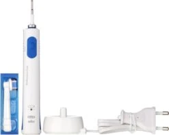 Oral B Oral-B White & Clean 600 BOX 10 Oral B Oral-B White & Clean 600 BOX -Oral B 1200x956