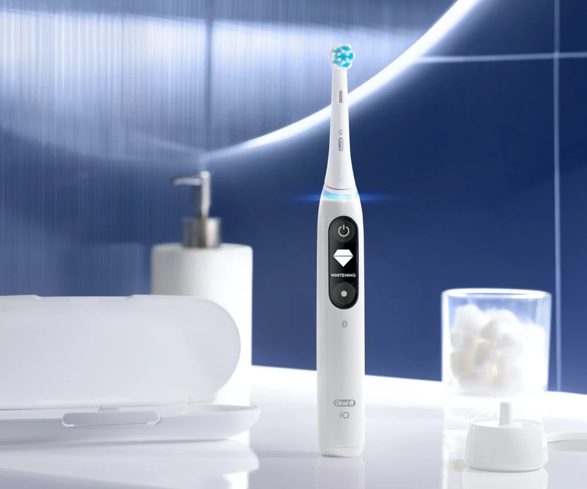 Oral B IO 6N - SMILE Black Lava Elektrische Tandenborstel Ontworpen Door Braun 9 Oral B IO 6N - SMILE Black Lava Elektrische Tandenborstel Ontworpen Door Braun - Afbeelding 7