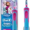 Oral B Oral-B Stages Power Kids Frozen - Elektrische Tandenborstel - 1 Handvat En 1 Opzetborstel -Oral B 882x1200